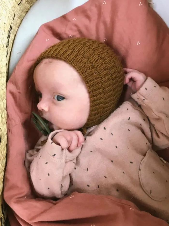Anker's bonnet for baby by PetiteKnit, No 2 knitting kit