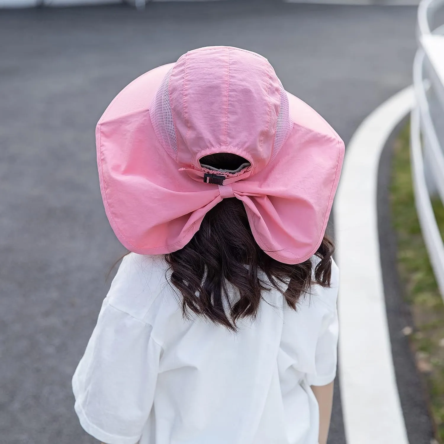 Kids Sun Hat with Neck Flap - Unisex Adjustable Children Wide Brim Summer UPF50  Sun Protection Mesh Bucket for 4-12y