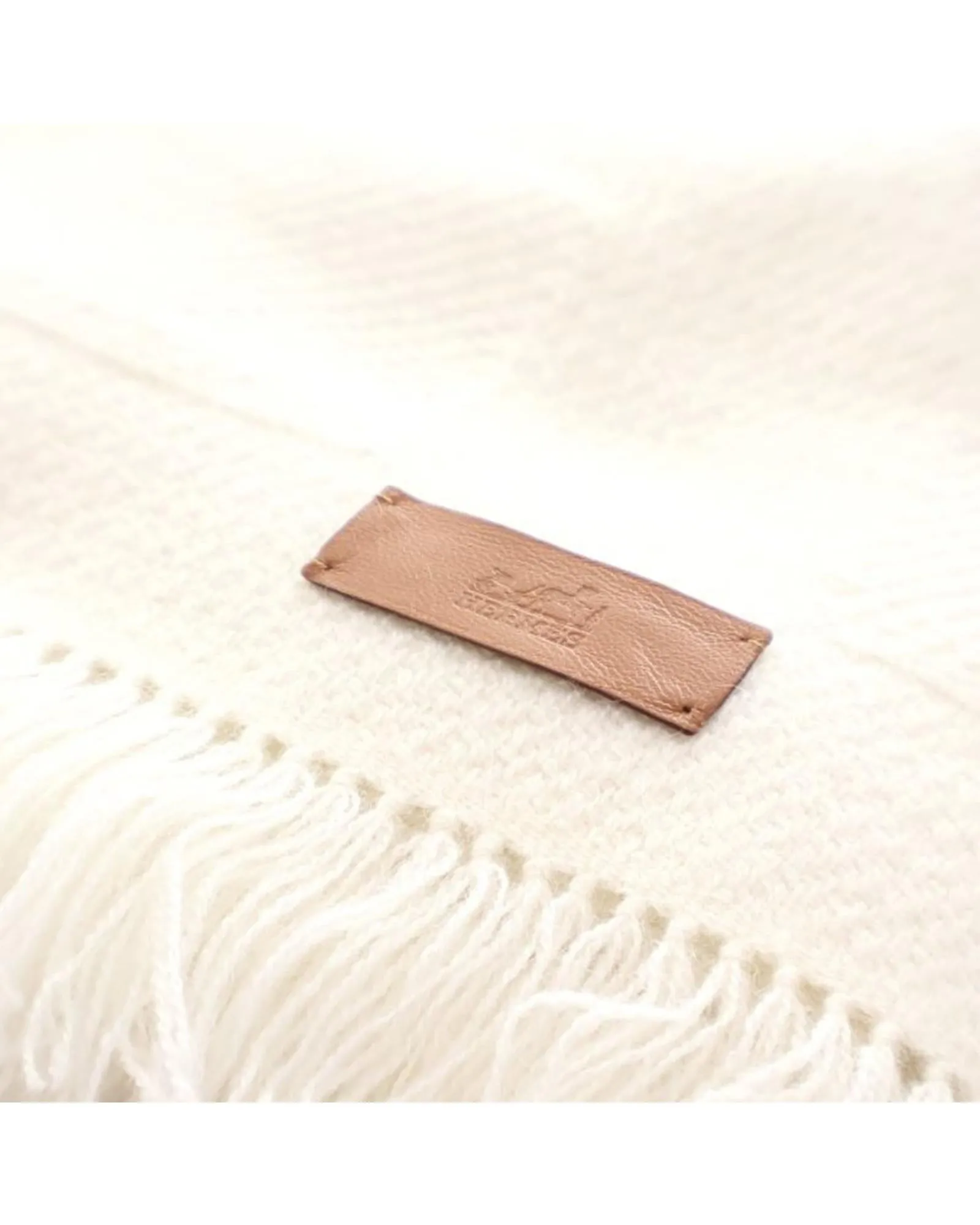 Luxurious Cashmere Stole Scarf with Fringe Details