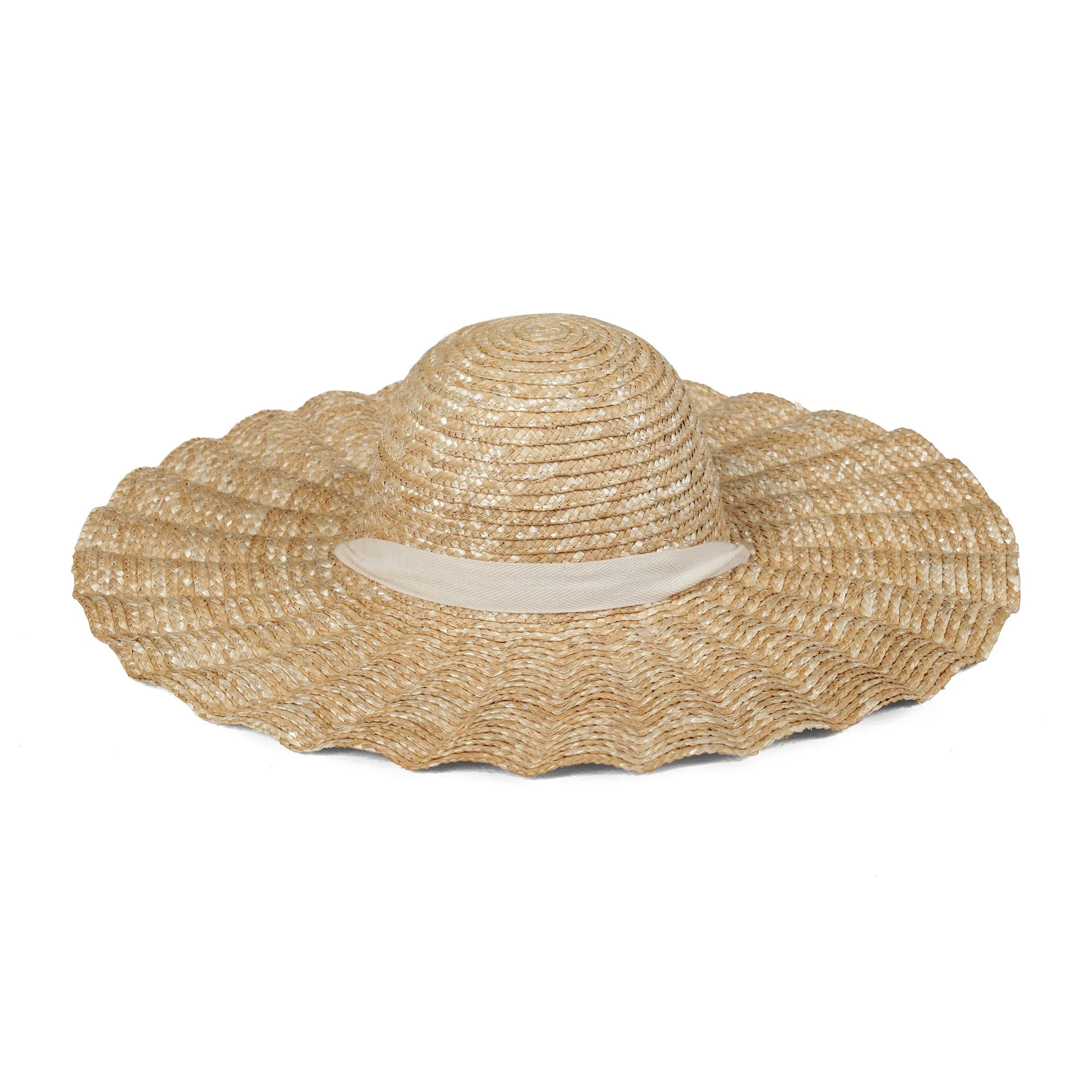Scalloped Dolce Hat